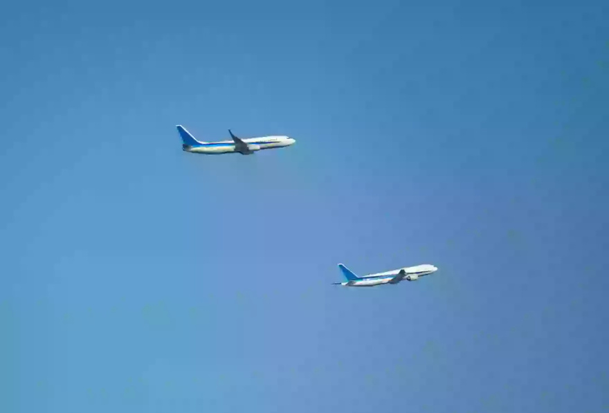Former airline pilot shares honest truth behind why there are so many plane crashes happening at the moment