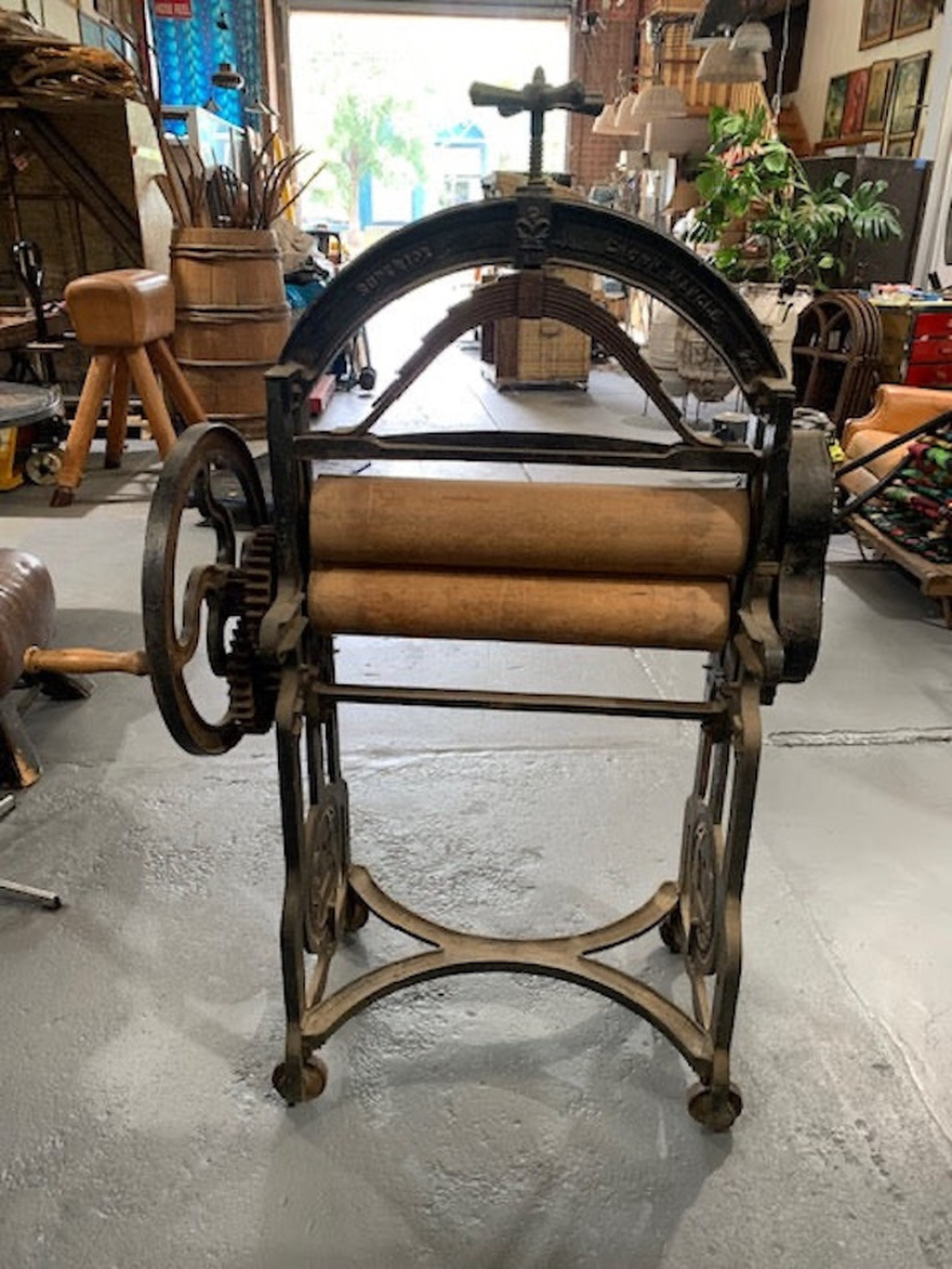 Have You Encountered This Classic Relic? If You Do, Take a Journey Through Time – Learn the Remarkable History That Made It Unforgettable